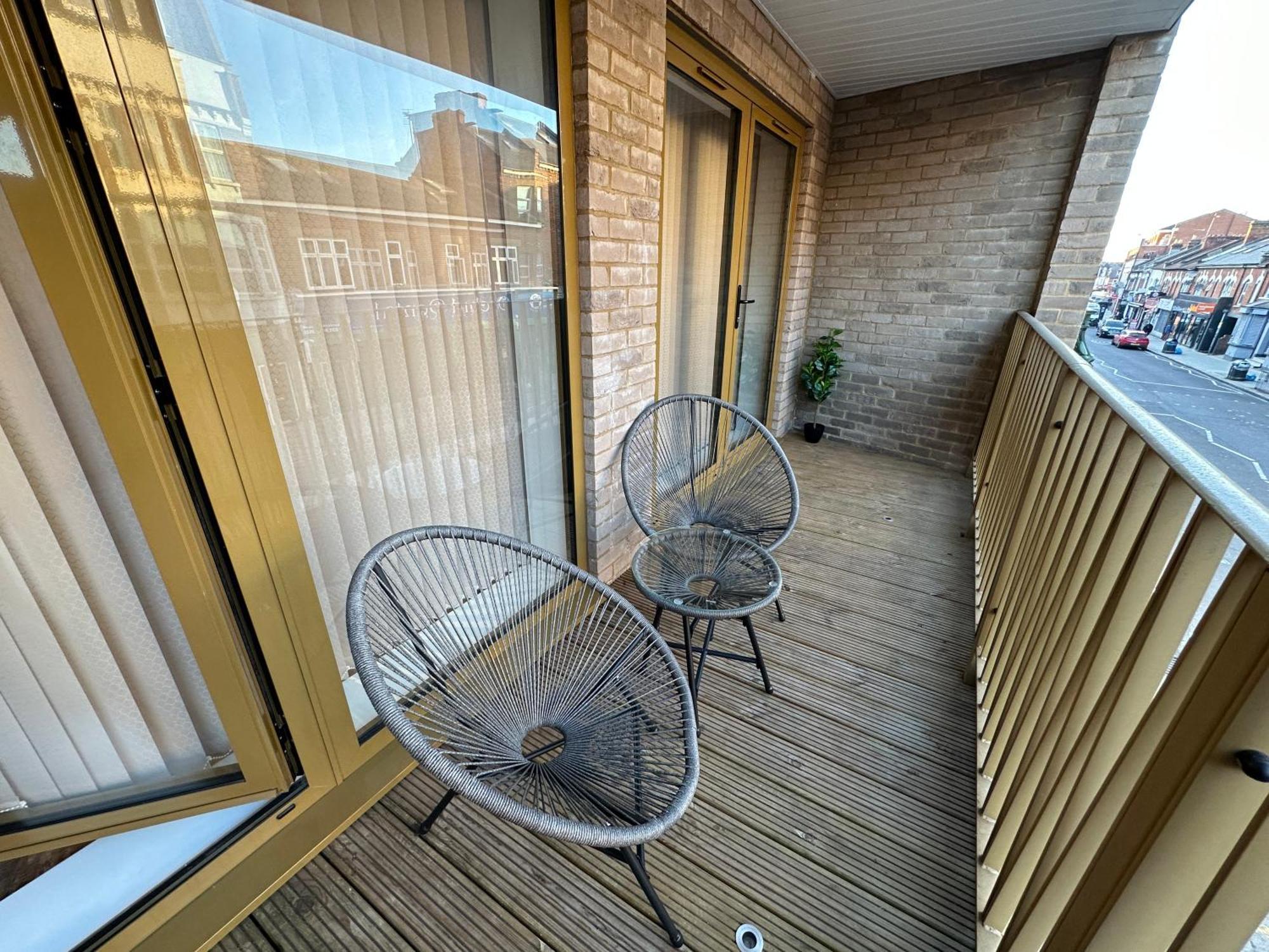 Luxury 2 Bedrooms - 2 Bathrooms - F5 London Exterior photo